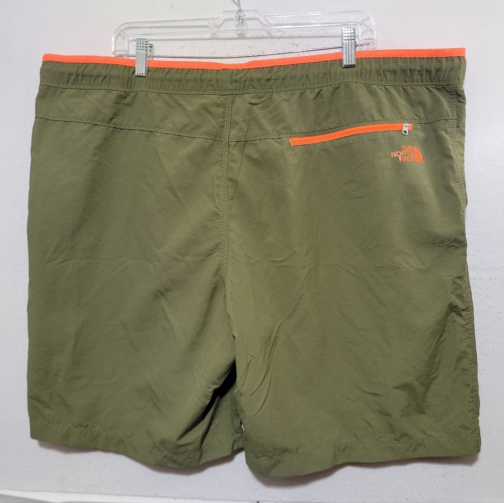 THE NORTH FACE MEN'S XXL NYLON GAME HIKING OUTDOOR LIGHTWEIGHT SHORTS